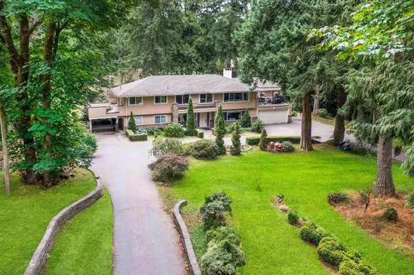 13788 32 AVE, Surrey, BC V4P 2B8