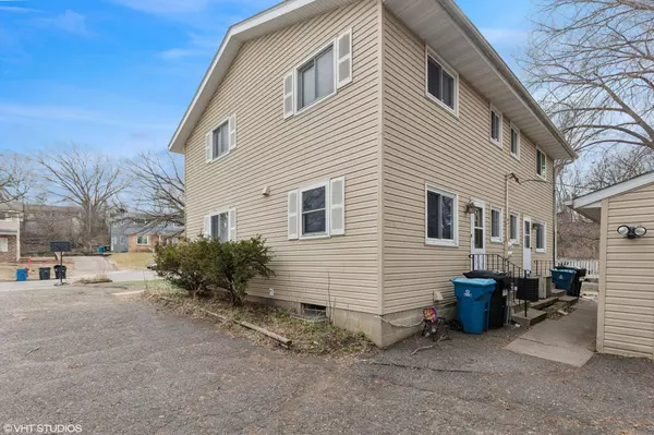 505 Shadyside CIR, Hopkins, MN 55343