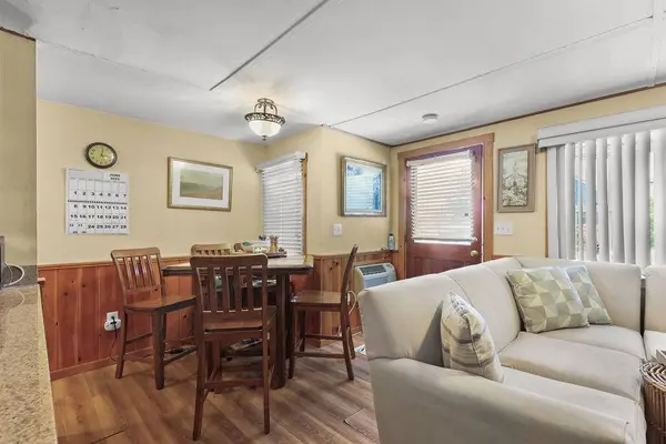 118 Bay Road, Eastham, MA 02642