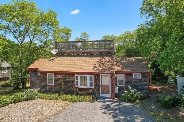 118 Bay Rd, Eastham, MA 02642