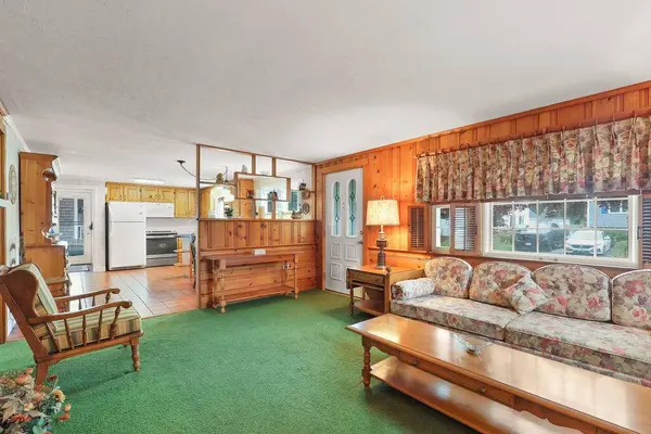 64 Ellsworth Drive, East Falmouth, MA 02536