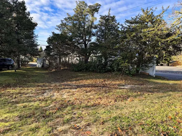 30 Pond Street, Osterville, MA 02655
