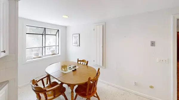 7 Bittersweet Lane, Dennis, MA 02660