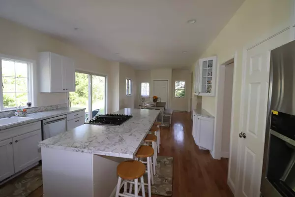 43 Stony Way, East Dennis, MA 02641