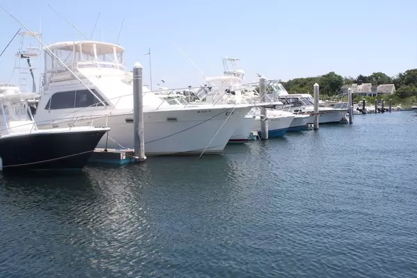 43 Stony Way, Dennis, MA 02641