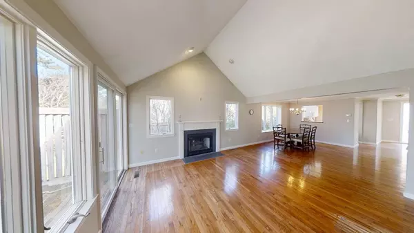 23 West Woods Village, Yarmouth Port, MA 02675