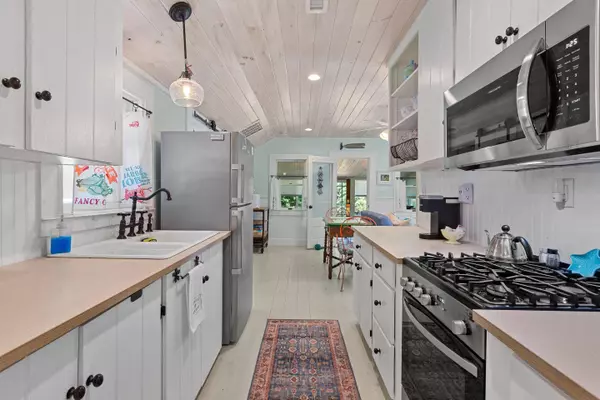 1205 Massasoit Road, Eastham, MA 02642