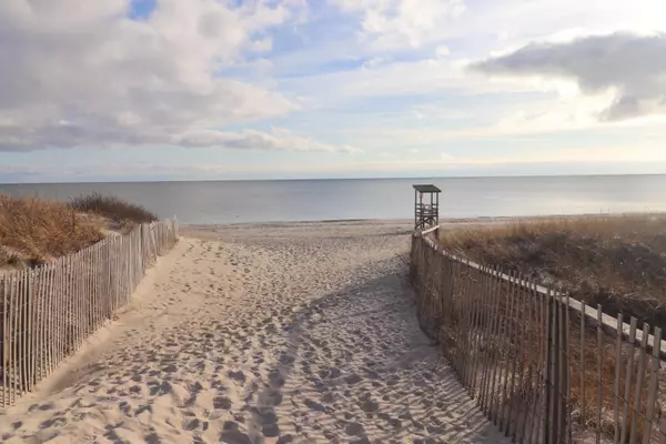 51 Locust Street, South Yarmouth, MA 02664