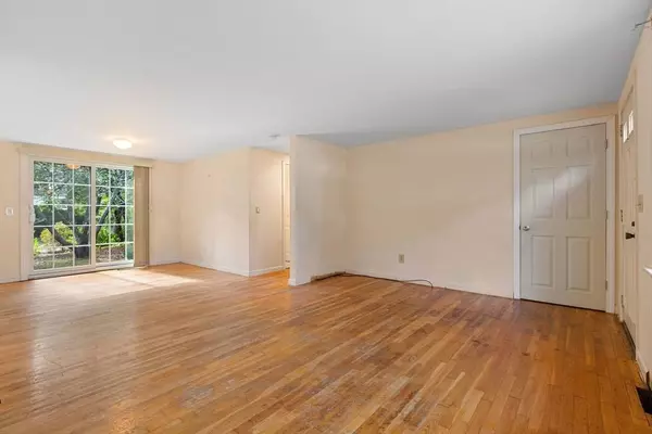 1 Hamblin Hill, Yarmouth, MA 02675