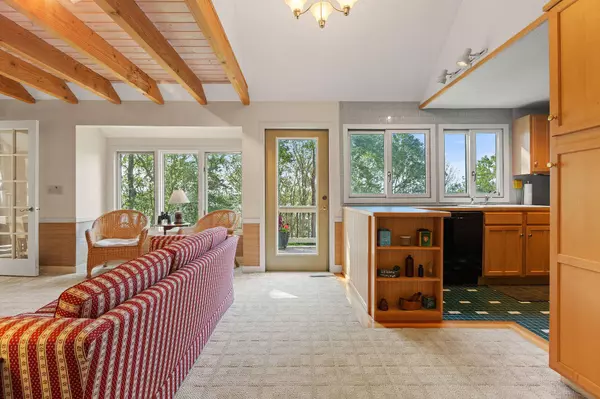 96 Pimlico Pond Road, Mashpee, MA 02649