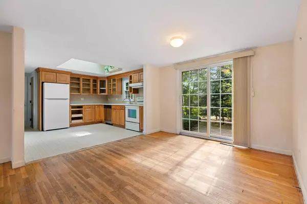 1 Hamblin Hill, Yarmouth Port, MA 02675