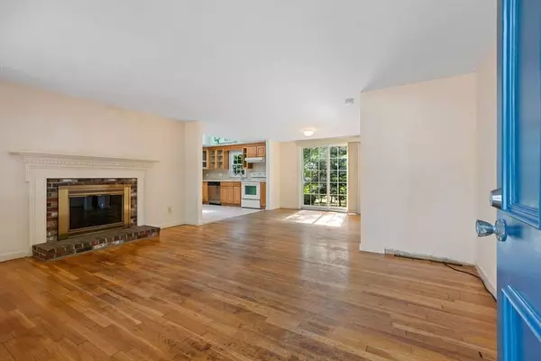 1 Hamblin Hill, Yarmouth, MA 02675