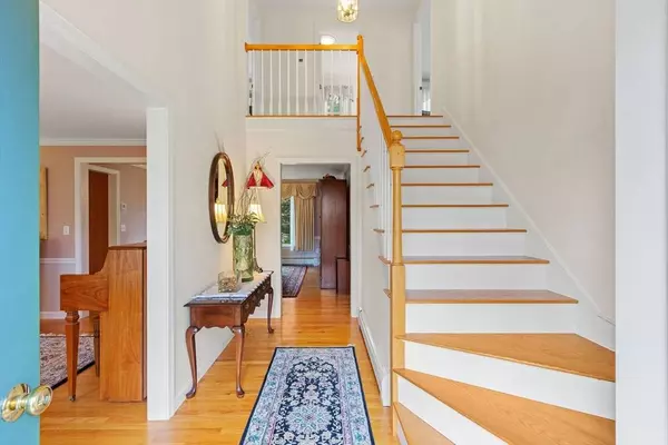 4 Hope, Harwich, MA 02645