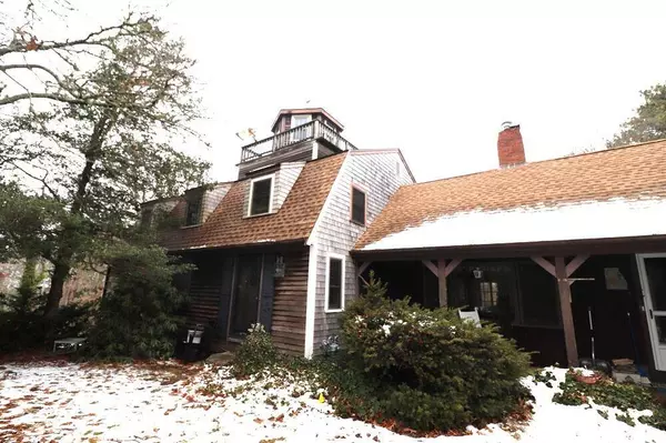 930 Old Bass River Road, Dennis, MA 02638