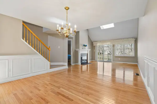 28 Wildflower Lane, Yarmouth Port, MA 02675