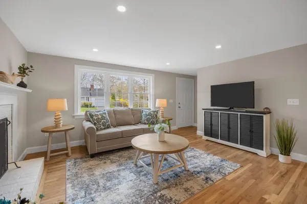 29 Timber Lane, East Dennis, MA 02641