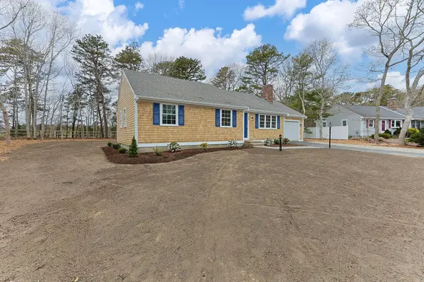 29 Timber Lane, East Dennis, MA 02641