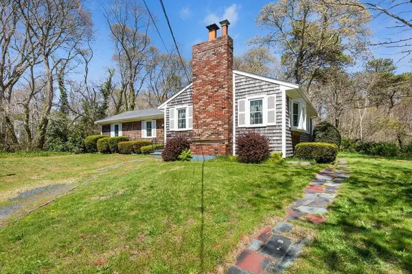 1230 Massasoit Road, Eastham, MA 02642