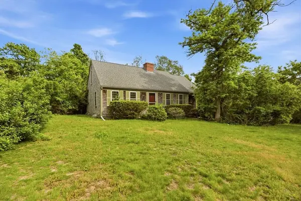 93 Robbins Circle, Dennis, MA 02638