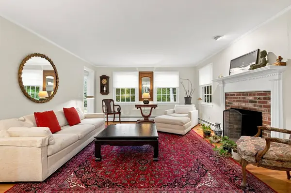 286 Midpine Road, Barnstable, MA 02630
