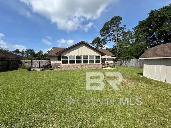 2800 Pine Ridge Drive, Lillian, AL 36549