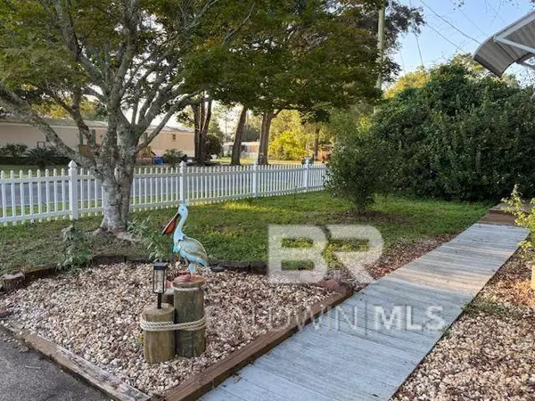 1598 Matias Drive, Lillian, AL 36549