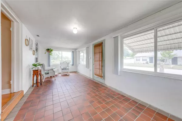 1422 MISSOURI AVE, St Cloud, FL 34769