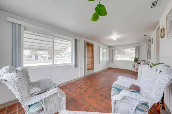 1422 MISSOURI AVE, St Cloud, FL 34769