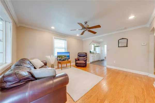 1422 MISSOURI AVE, St Cloud, FL 34769