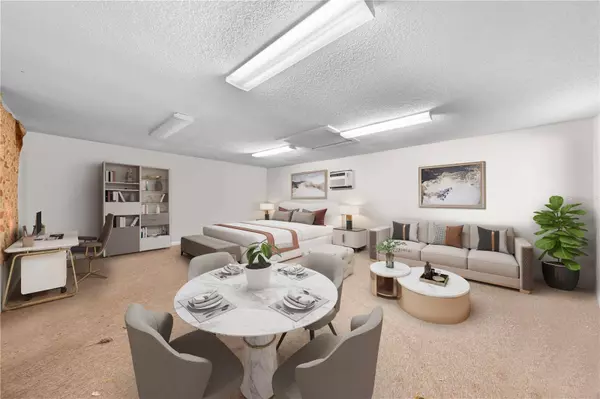 212 S CLYDE AVE, Kissimmee, FL 34741