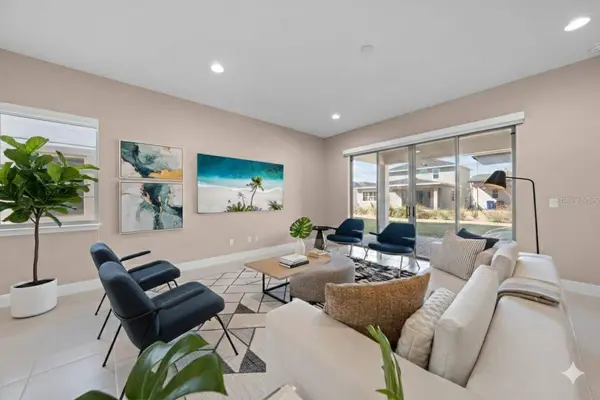 5258 BUTTONSAGE DR, St Cloud, FL 34772