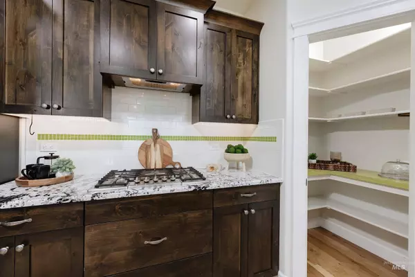 10867 W Leilani Dr., Boise, ID 83709