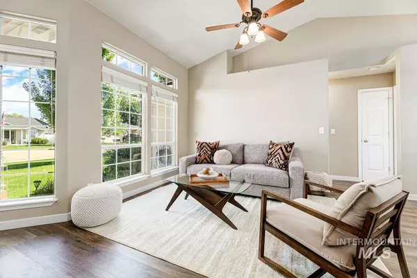 16920 N Chelford Loop, Nampa, ID 83687