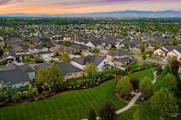 485 E Radiant Ridge St., Meridian, ID 83642