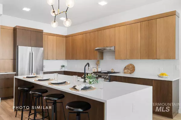 55 E State St, Eagle, ID 83616