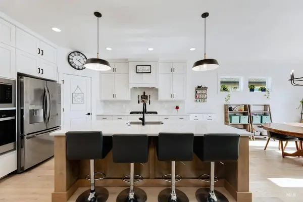 4201 E Grayson Dr., Meridian, ID 83642