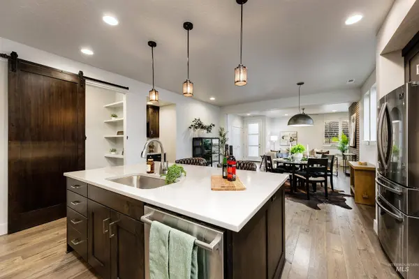 3174 S Hopes Well Way, Boise, ID 83716