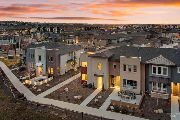 3174 S Hopes Well Way, Boise, ID 83716