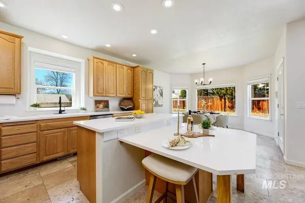 1769 S Magic Mill, Boise, ID 83709