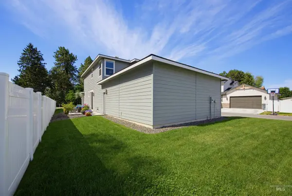 10386 W Shields Ave, Boise, ID 83714