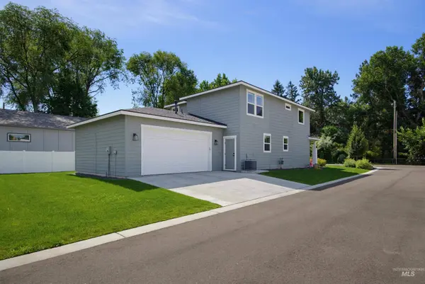 10386 W Shields Ave, Boise, ID 83714