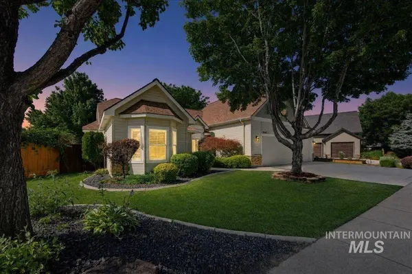 2147 E Kamay Dr, Meridian, ID 83646