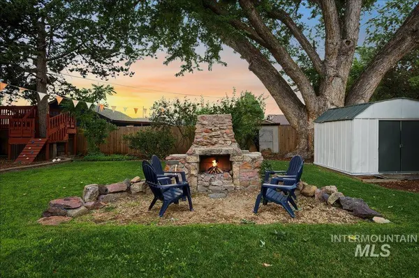 1517 S Loveland St, Boise, ID 83705