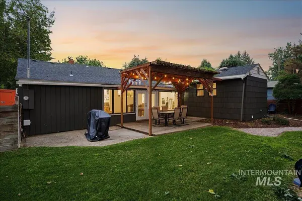 1517 S Loveland St, Boise, ID 83705