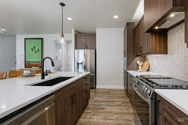 10386 W Shields Ave, Boise, ID 83714