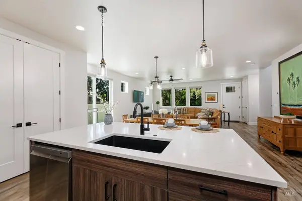 10386 W Shields Ave, Boise, ID 83714