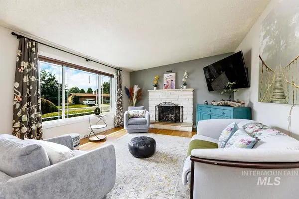 6302 W Dorian St, Boise, ID 83709