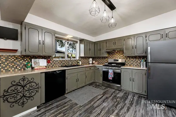 6302 W Dorian St, Boise, ID 83709