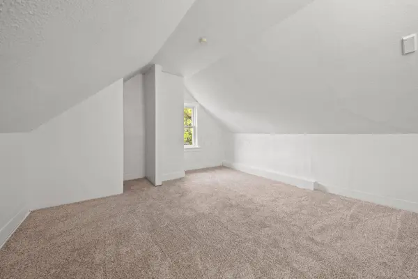 30 Branch Street, Delaware, OH 43015