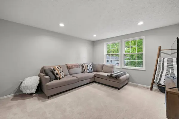 5654 Montevideo Road, Westerville, OH 43081